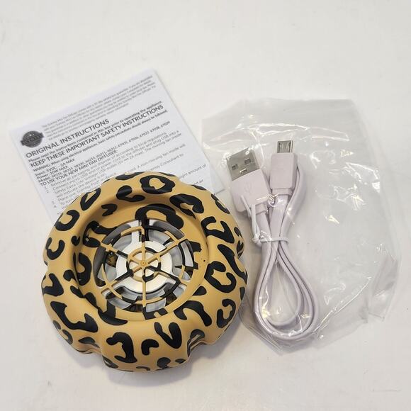 Scentsy Mini Fan Diffuser Cheetah Animal Print USB Air Freshener Retired - Picture 1 of 6